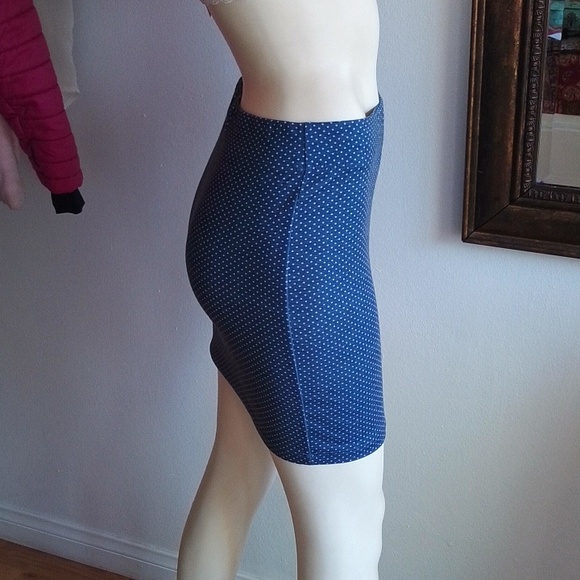 Mini Skirt Bundle - Picture 2 of 4